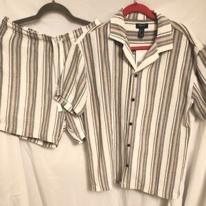 MENS FOREVER 21 Beige and White Striped 2 PC Set - NWT